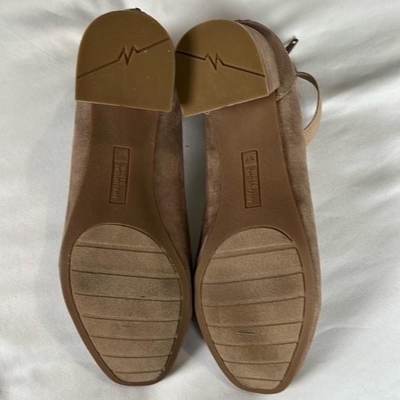 White Mountain Makayla Faux Suede Block Heel Pumps - Picture 5 of 7